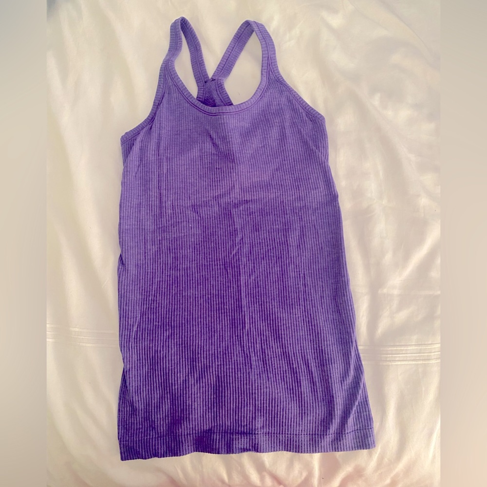 Lululemon tank